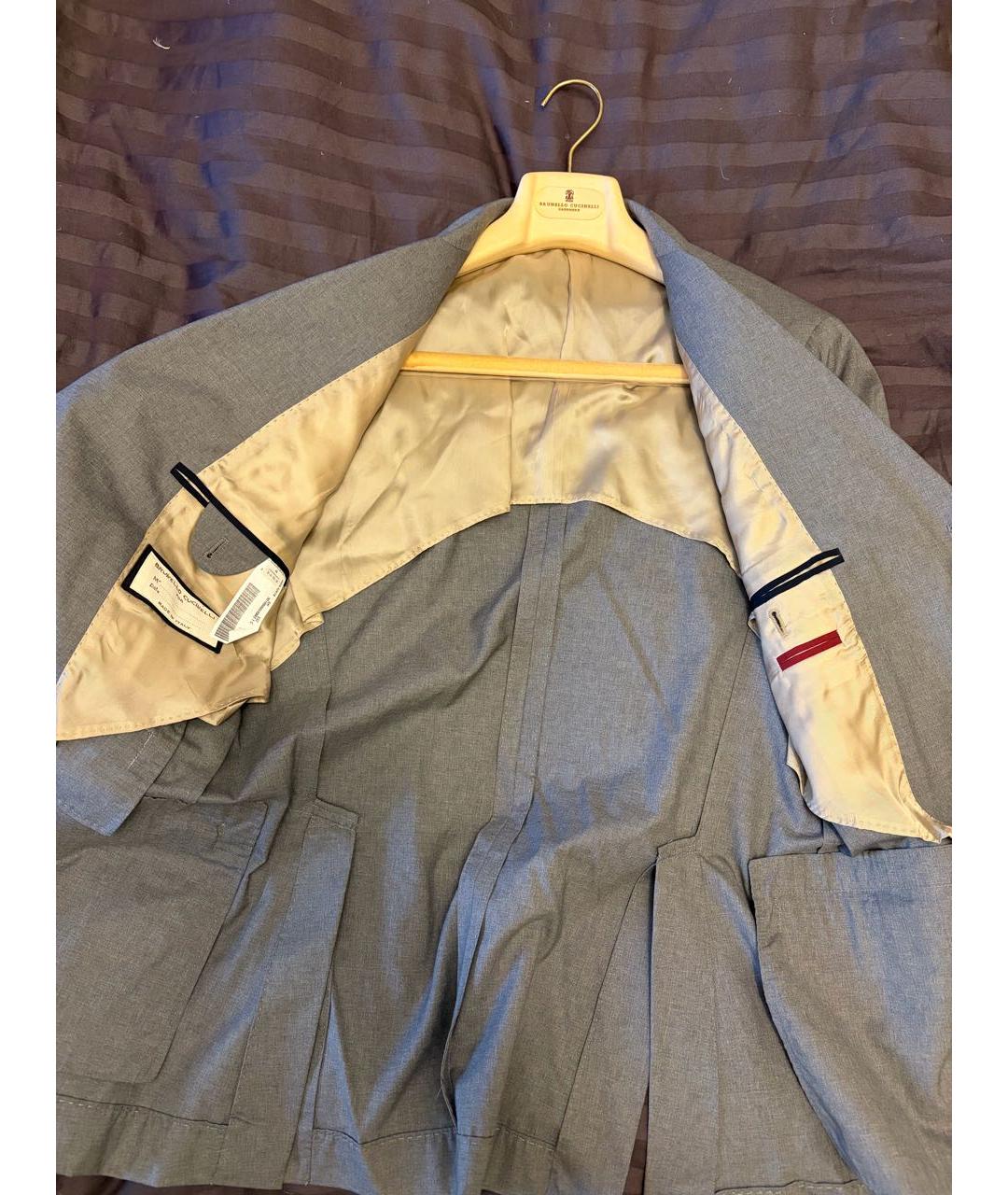 BRUNELLO CUCINELLI Серый классический костюм, фото 3