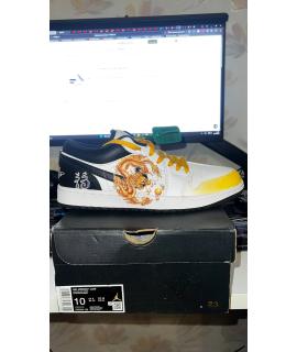 JORDAN Низкие кроссовки / кеды