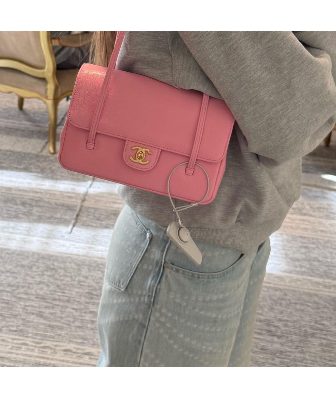 CHANEL Розовая кожаная сумка через плечо, фото 2