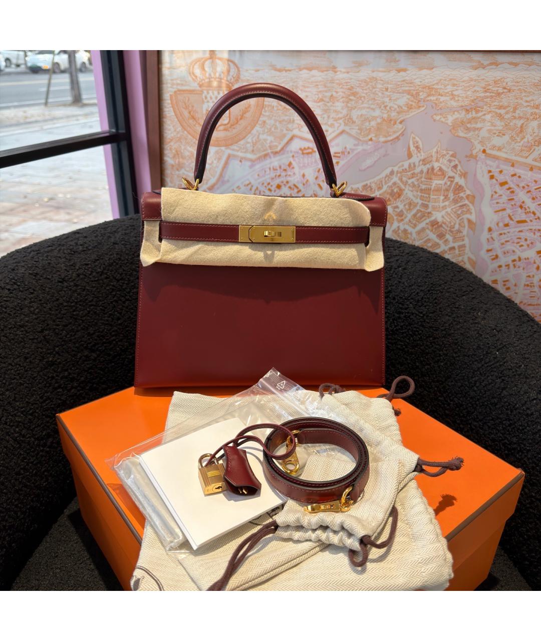 HERMES Красная кожаная сумка с короткими ручками, фото 4