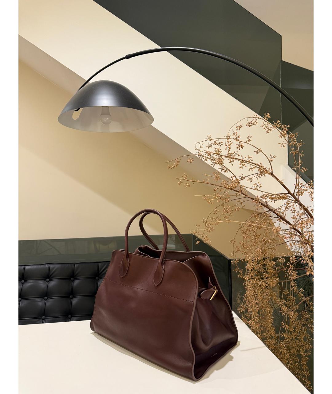 THE ROW Коричневая кожаная сумка тоут, фото 3