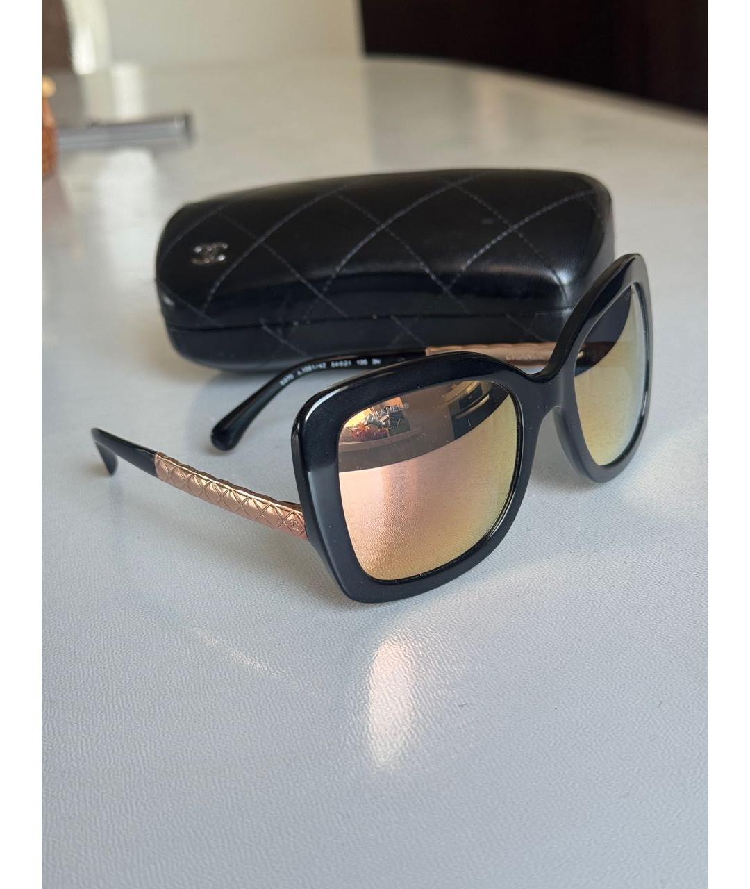 CHANEL Черные пластиковые солнцезащитные очки, фото 2