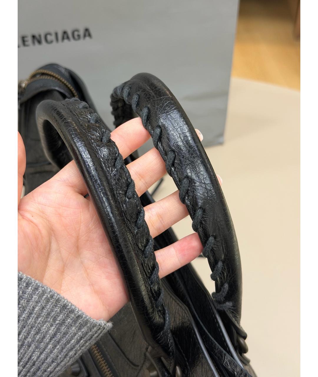 BALENCIAGA Черная кожаная сумка с короткими ручками, фото 7