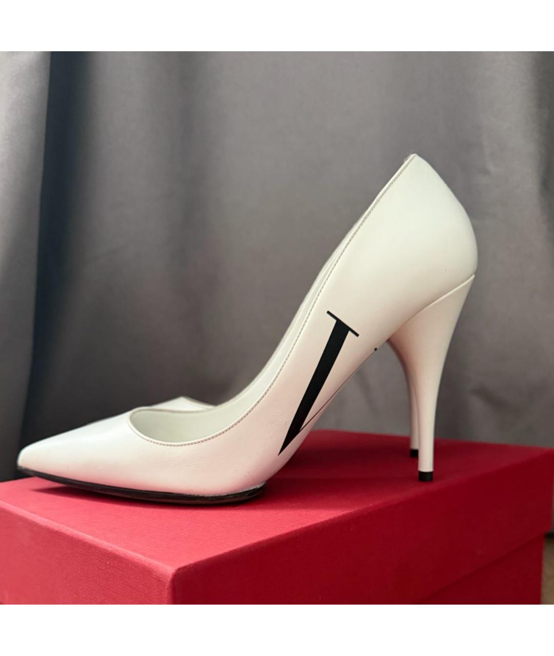 VALENTINO Белые кожаные туфли, фото 9