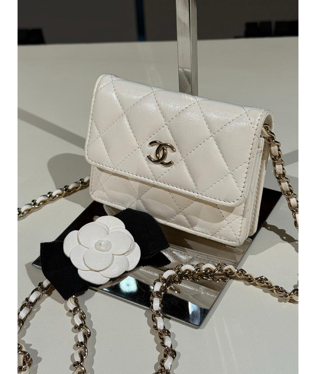CHANEL Белая кожаная сумка через плечо, фото 2