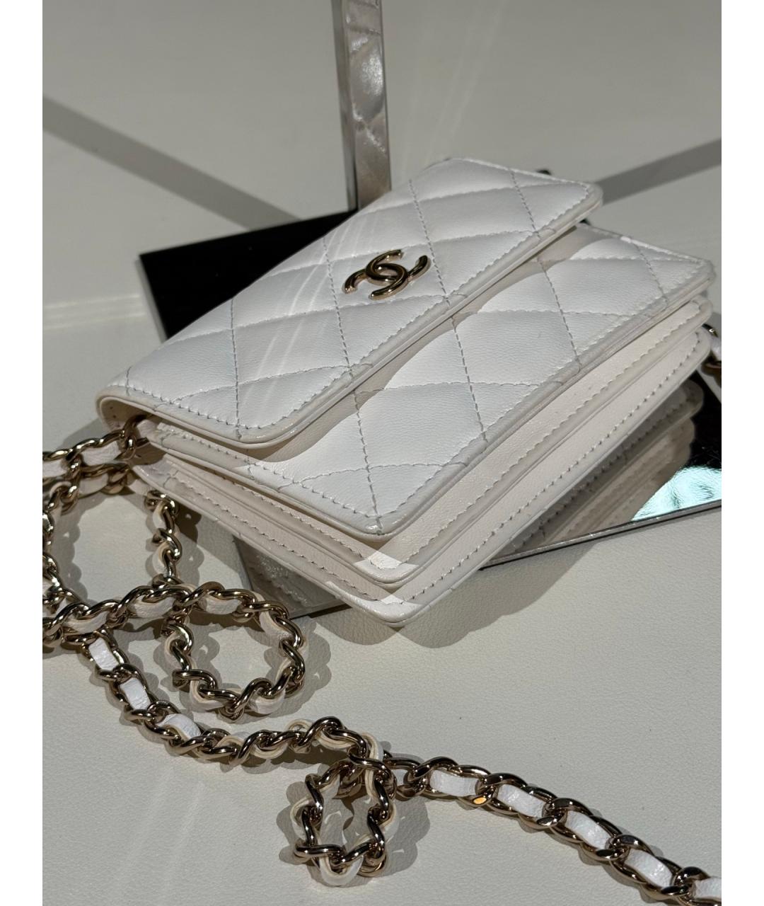 CHANEL Белая кожаная сумка через плечо, фото 4