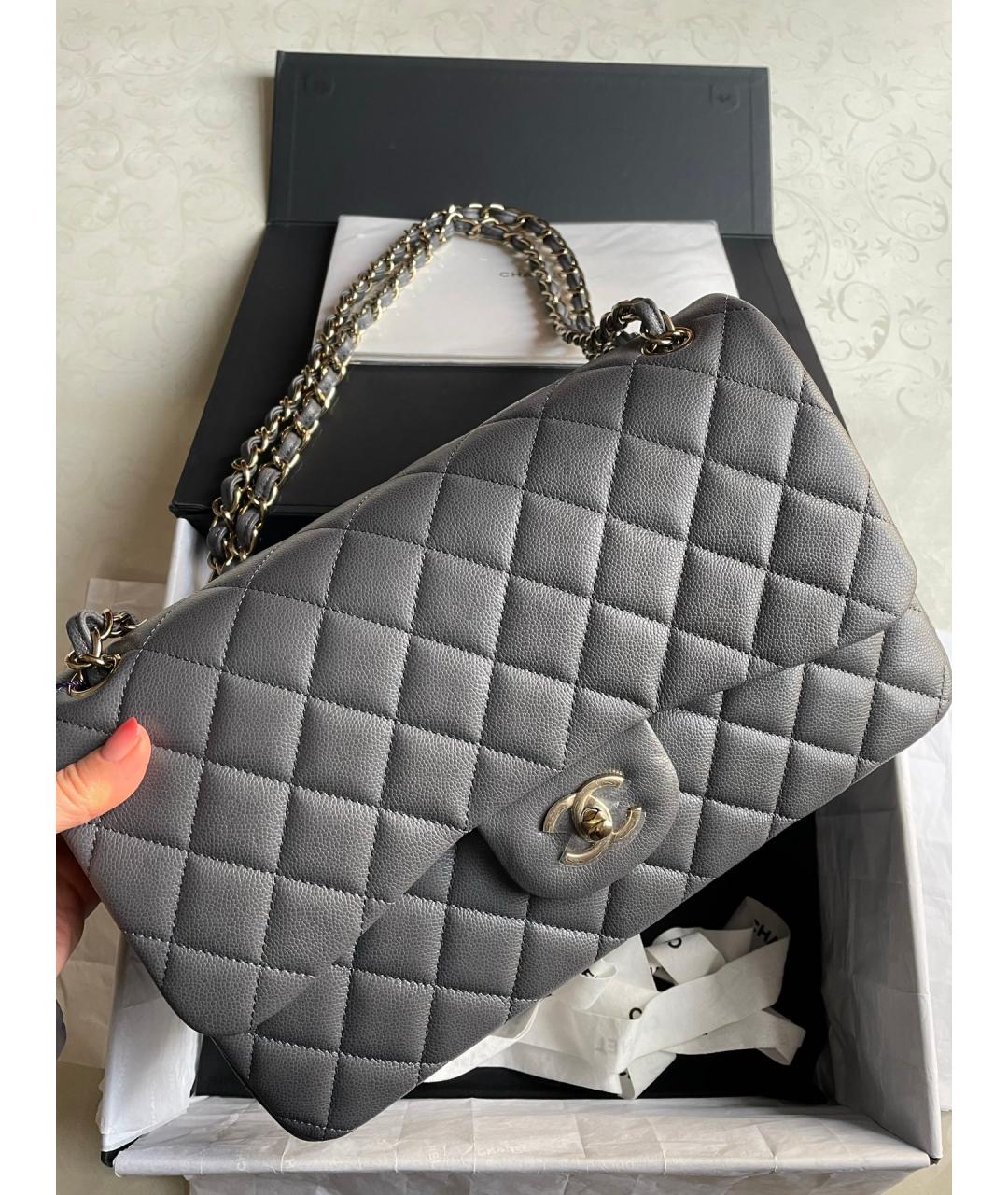 CHANEL Серая кожаная сумка через плечо, фото 2