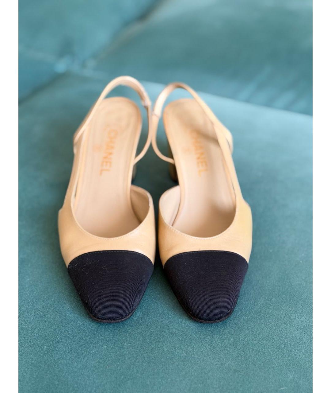 CHANEL Бежевые кожаные туфли, фото 2