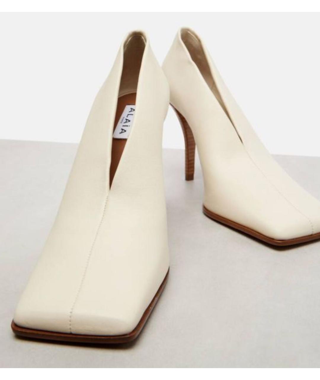 ALAIA Белые кожаные туфли, фото 5
