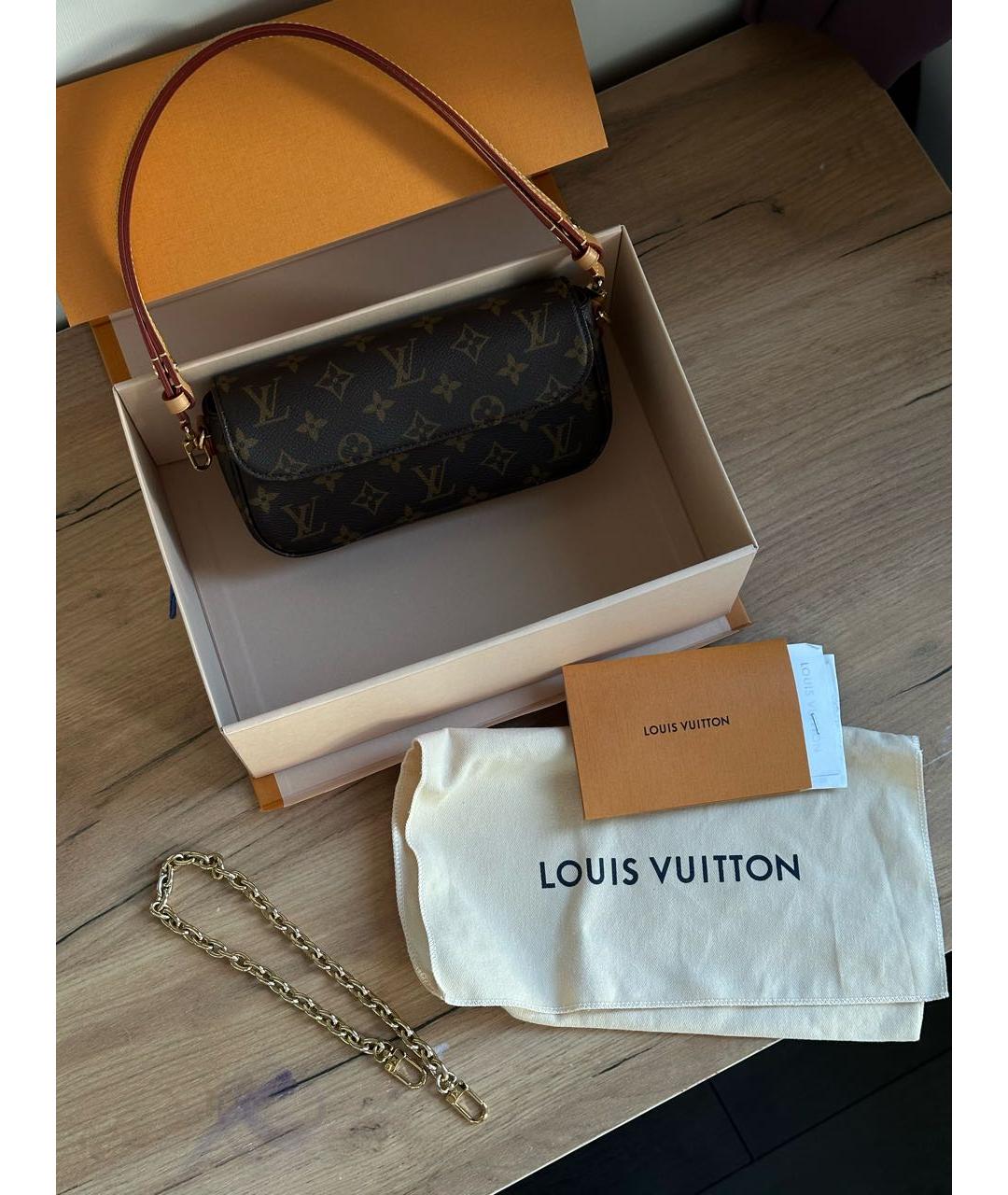 LOUIS VUITTON Коричневая кожаная сумка с короткими ручками, фото 3