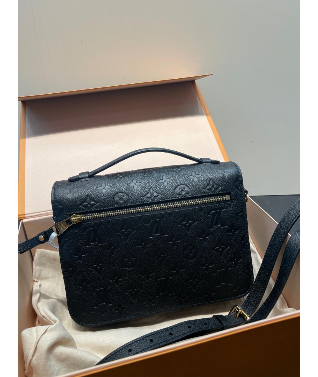 LOUIS VUITTON Черная кожаная сумка через плечо, фото 2