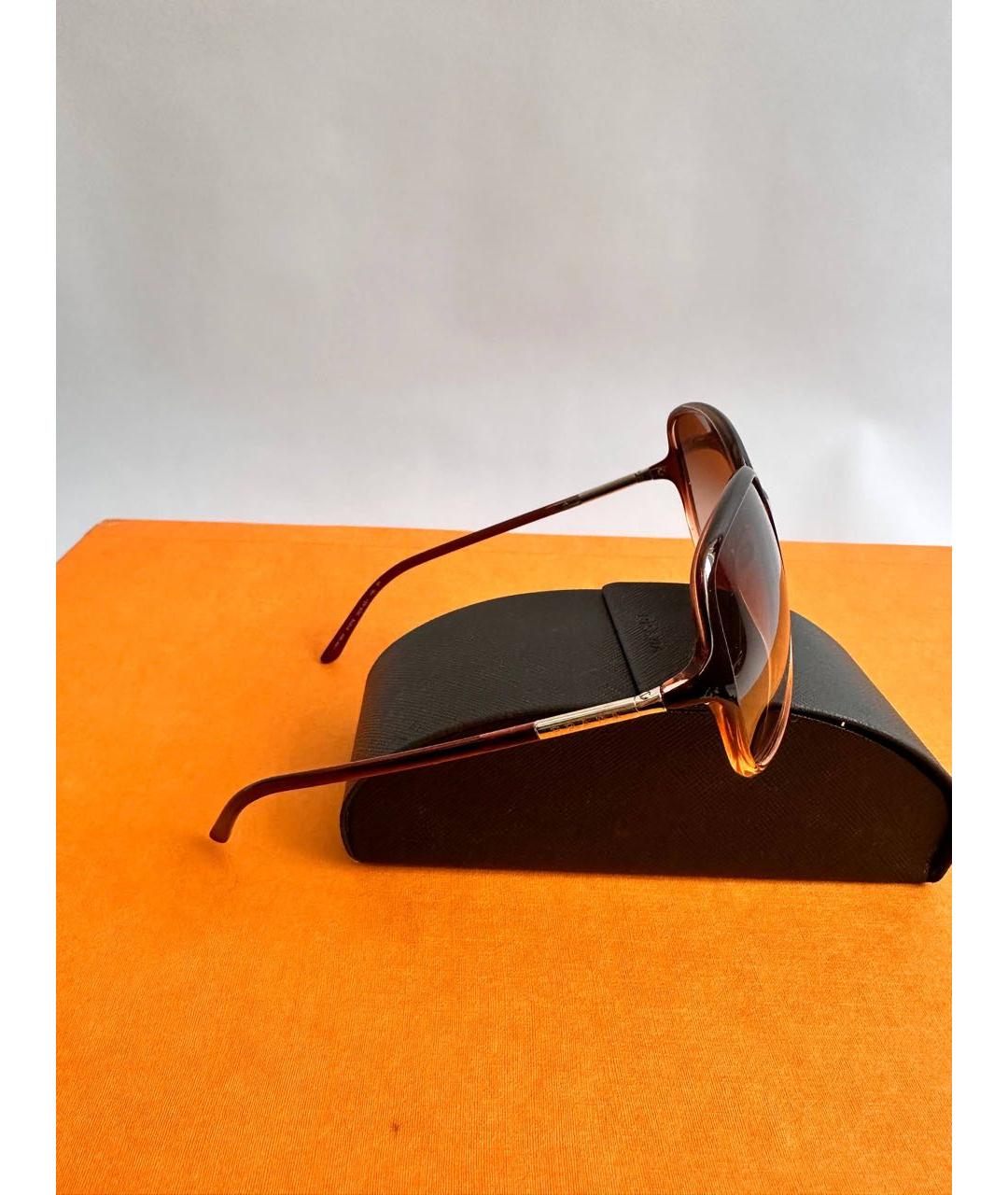 PRADA Коричневые пластиковые солнцезащитные очки, фото 3