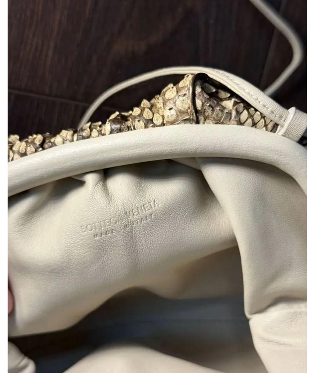 BOTTEGA VENETA Бежевая сумка через плечо из экзотической кожи, фото 4