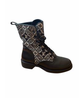 LOUIS VUITTON Ботинки