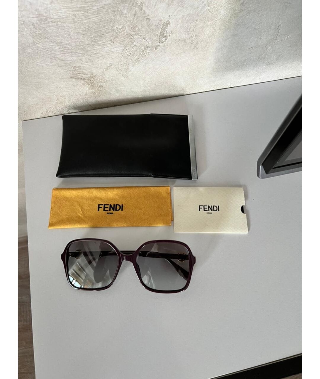 FENDI Фиолетовые пластиковые солнцезащитные очки, фото 4
