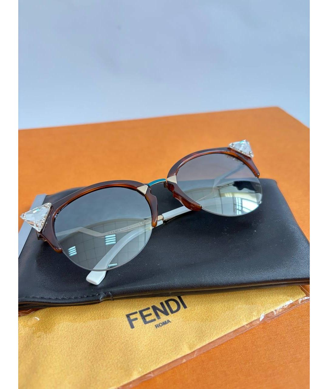 FENDI Коричневые пластиковые солнцезащитные очки, фото 6