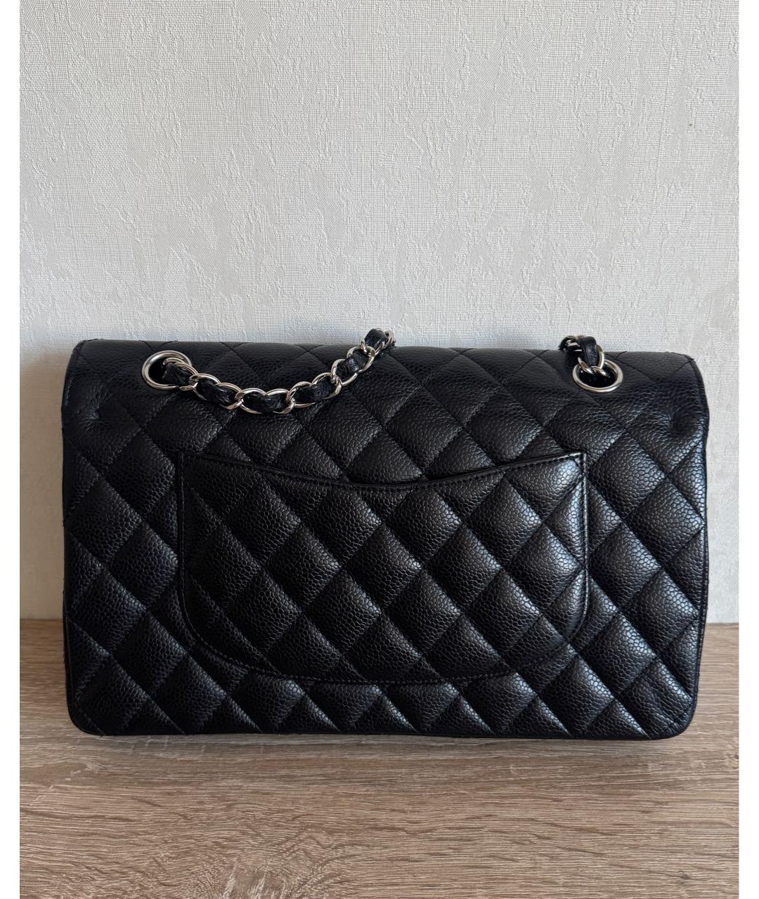 CHANEL Черная кожаная сумка через плечо, фото 2