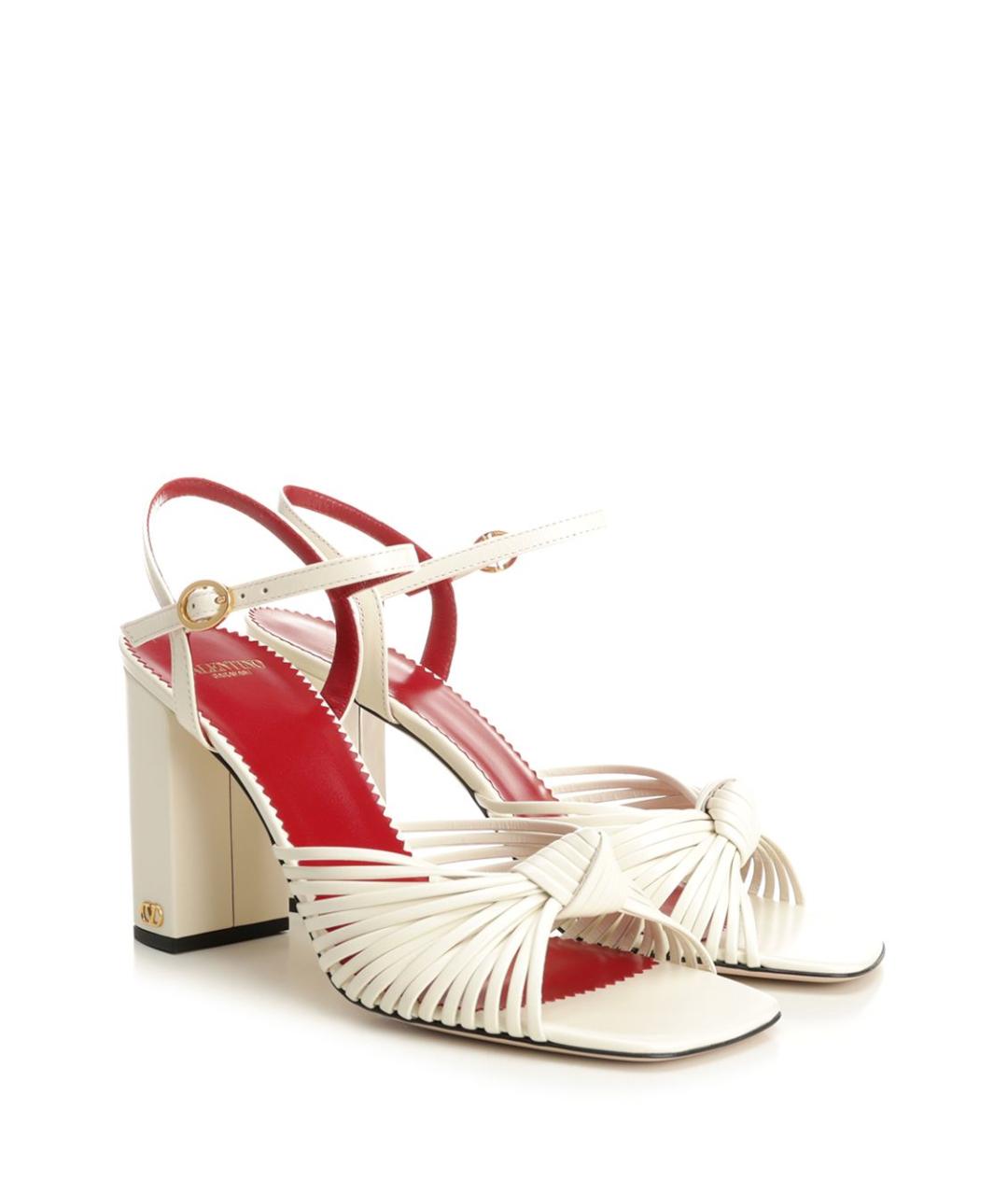 VALENTINO Белые кожаные босоножки, фото 2