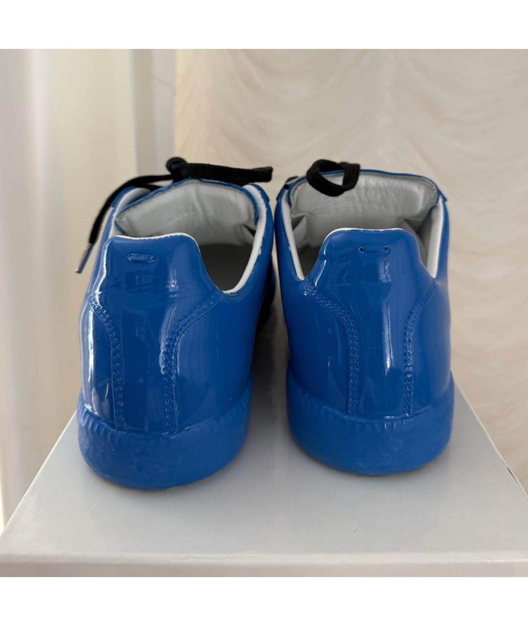 MAISON MARGIELA Синие кроссовки из лакированной кожи, фото 4