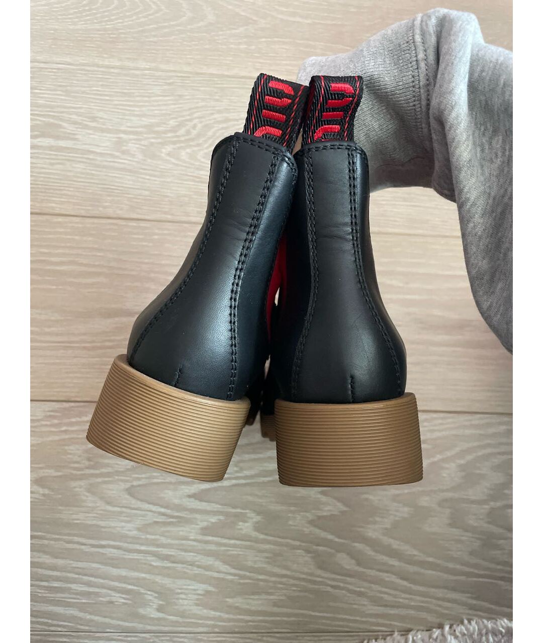MIU MIU Черные кожаные ботинки, фото 4