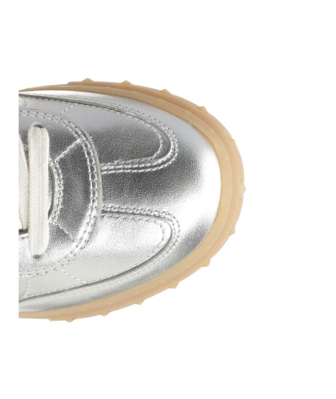 VALENTINO Серебряные кожаные кроссовки, фото 4