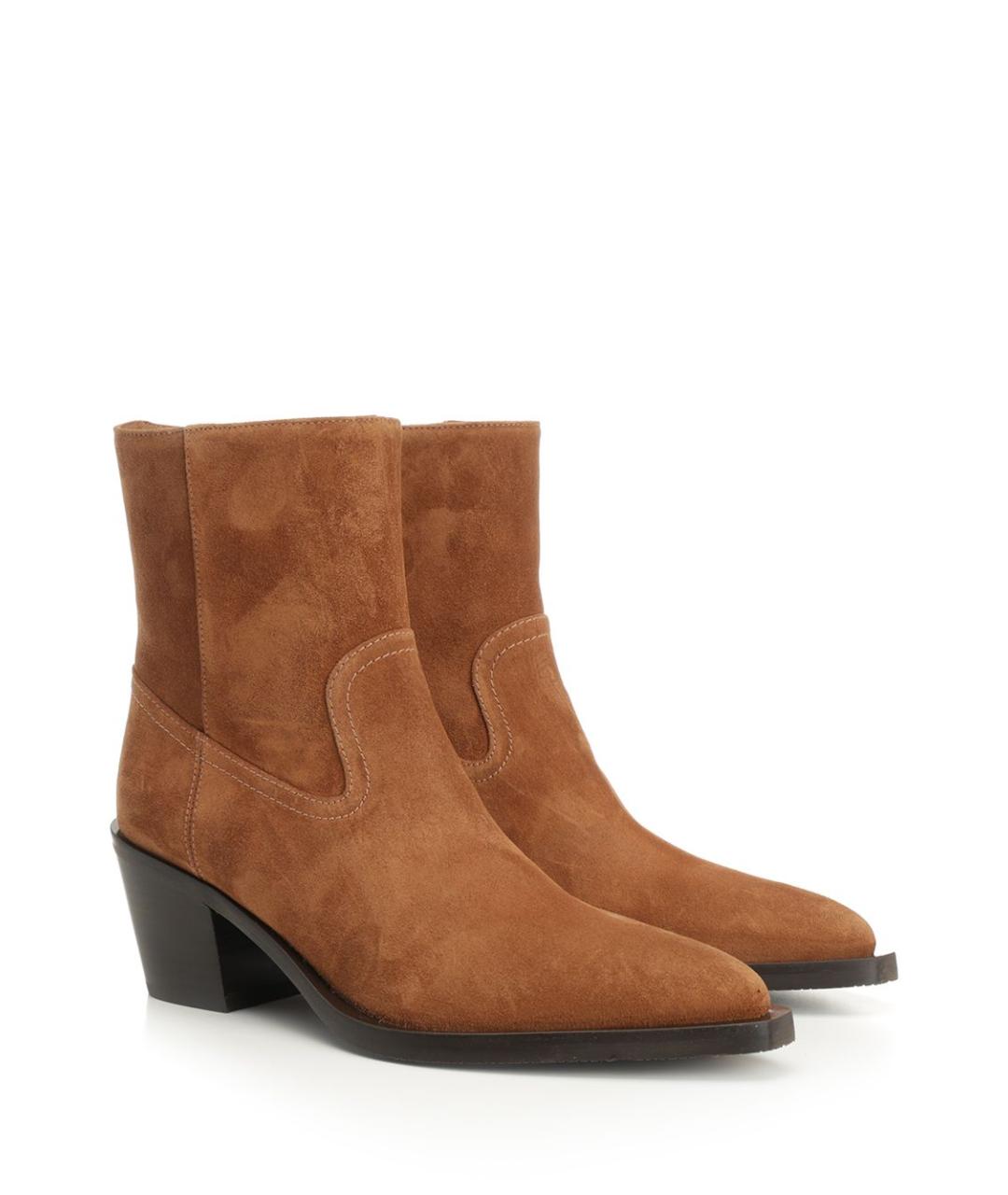 STUART WEITZMAN Коричневые замшевые ботинки, фото 2