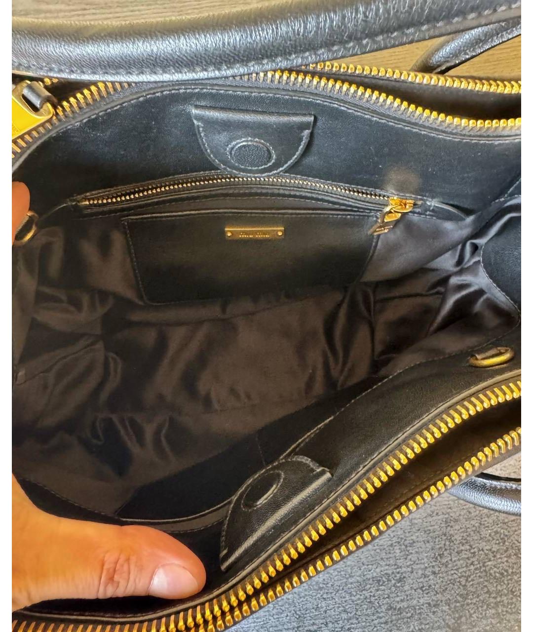 MIU MIU Черная кожаная сумка с короткими ручками, фото 4