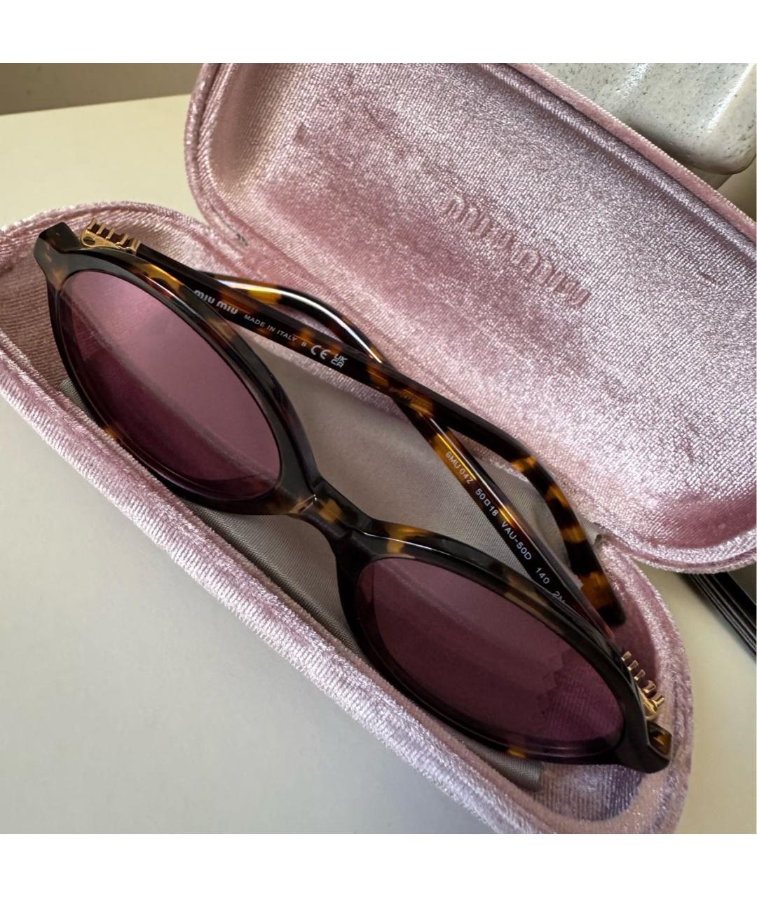 MIU MIU Розовые пластиковые солнцезащитные очки, фото 4