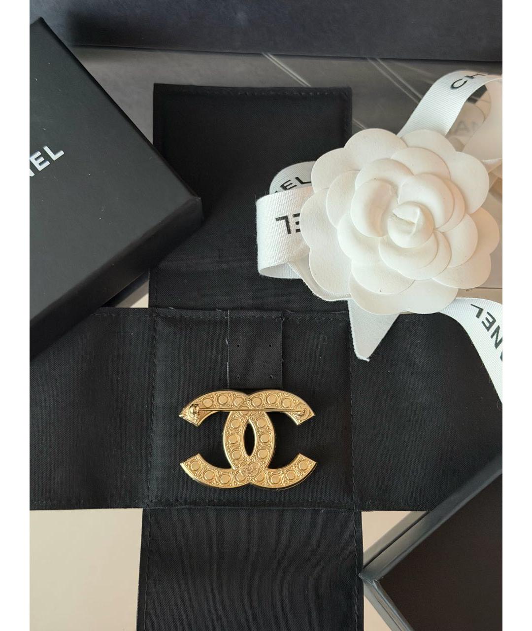 CHANEL Золотая металлическая булавка / брошь, фото 4