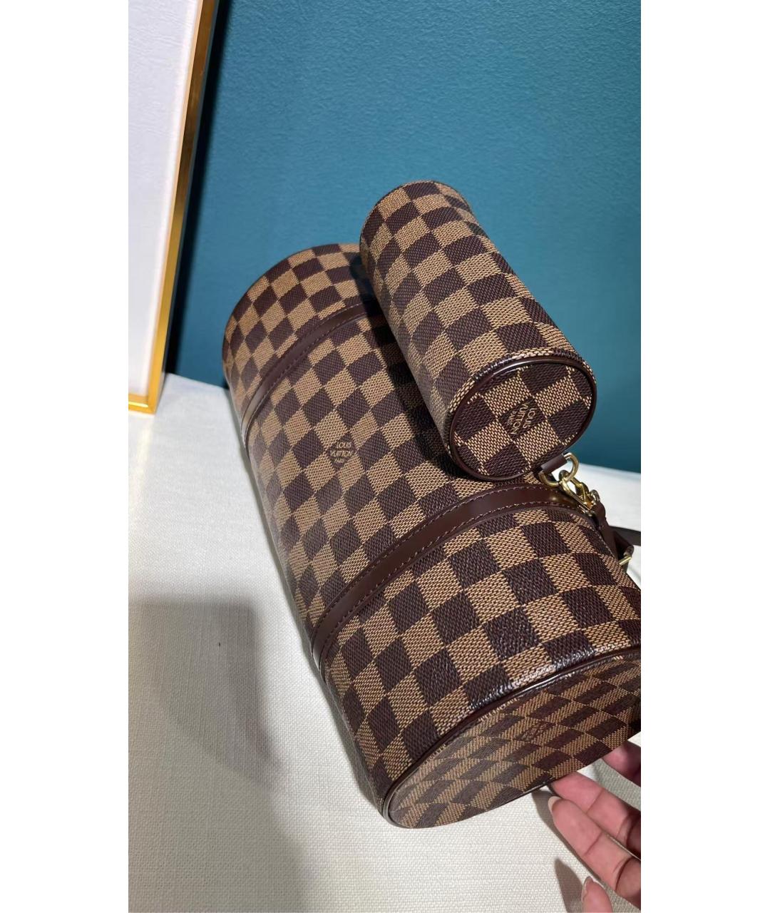 LOUIS VUITTON Коричневая сумка через плечо, фото 6