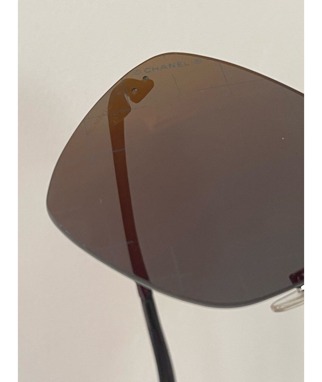 CHANEL Черные пластиковые солнцезащитные очки, фото 3