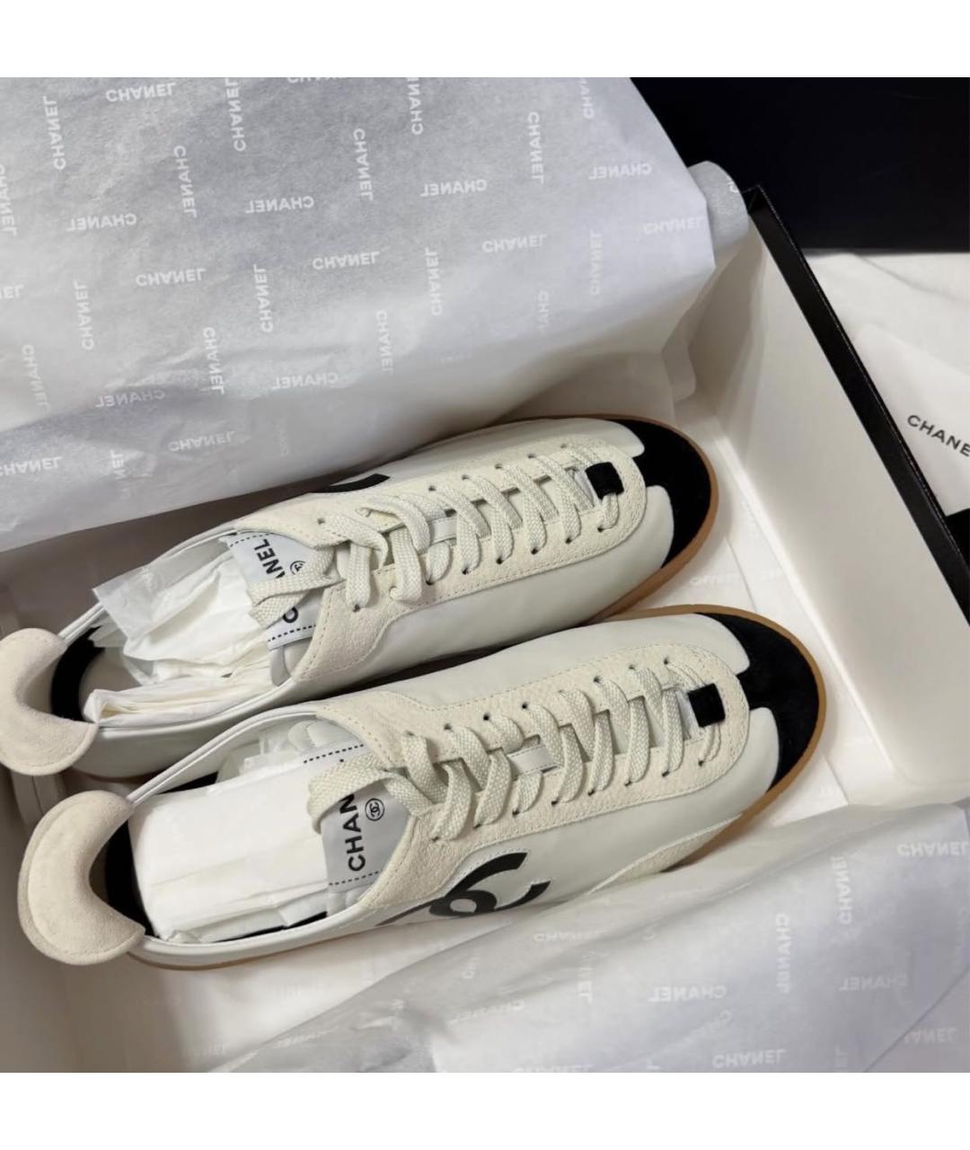 CHANEL Белые кожаные кеды, фото 2