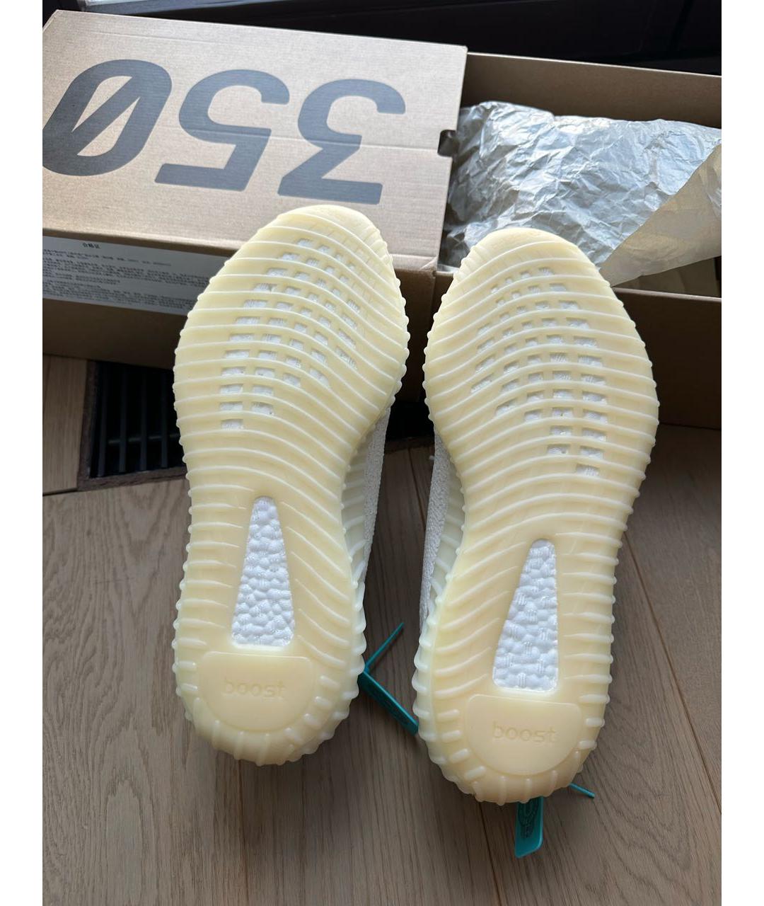 ADIDAS YEEZY Белые текстильные низкие кроссовки / кеды, фото 6