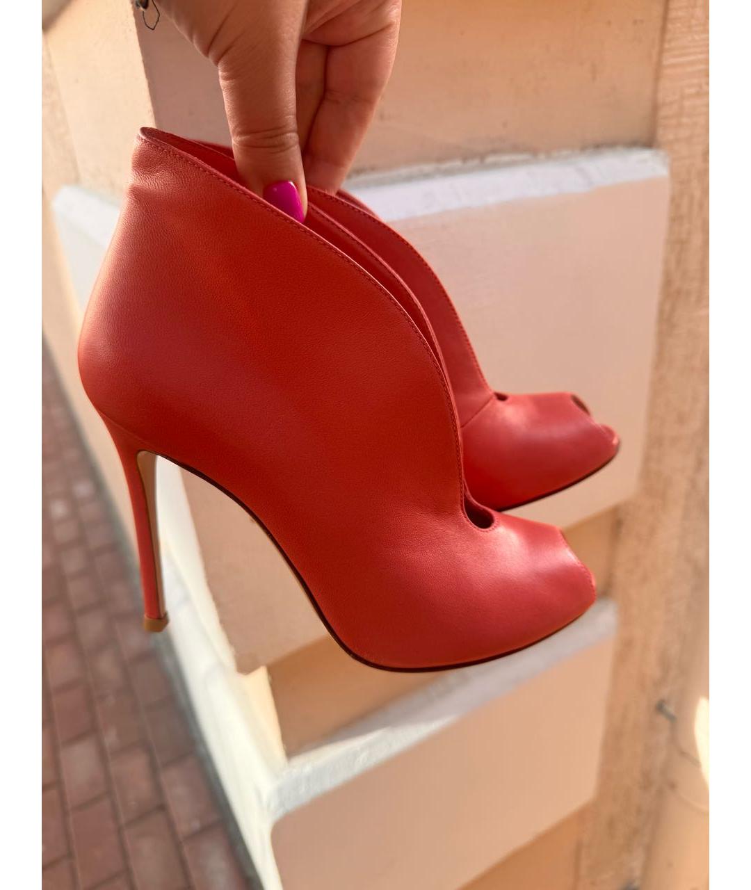 GIANVITO ROSSI Коралловые кожаные ботильоны, фото 6