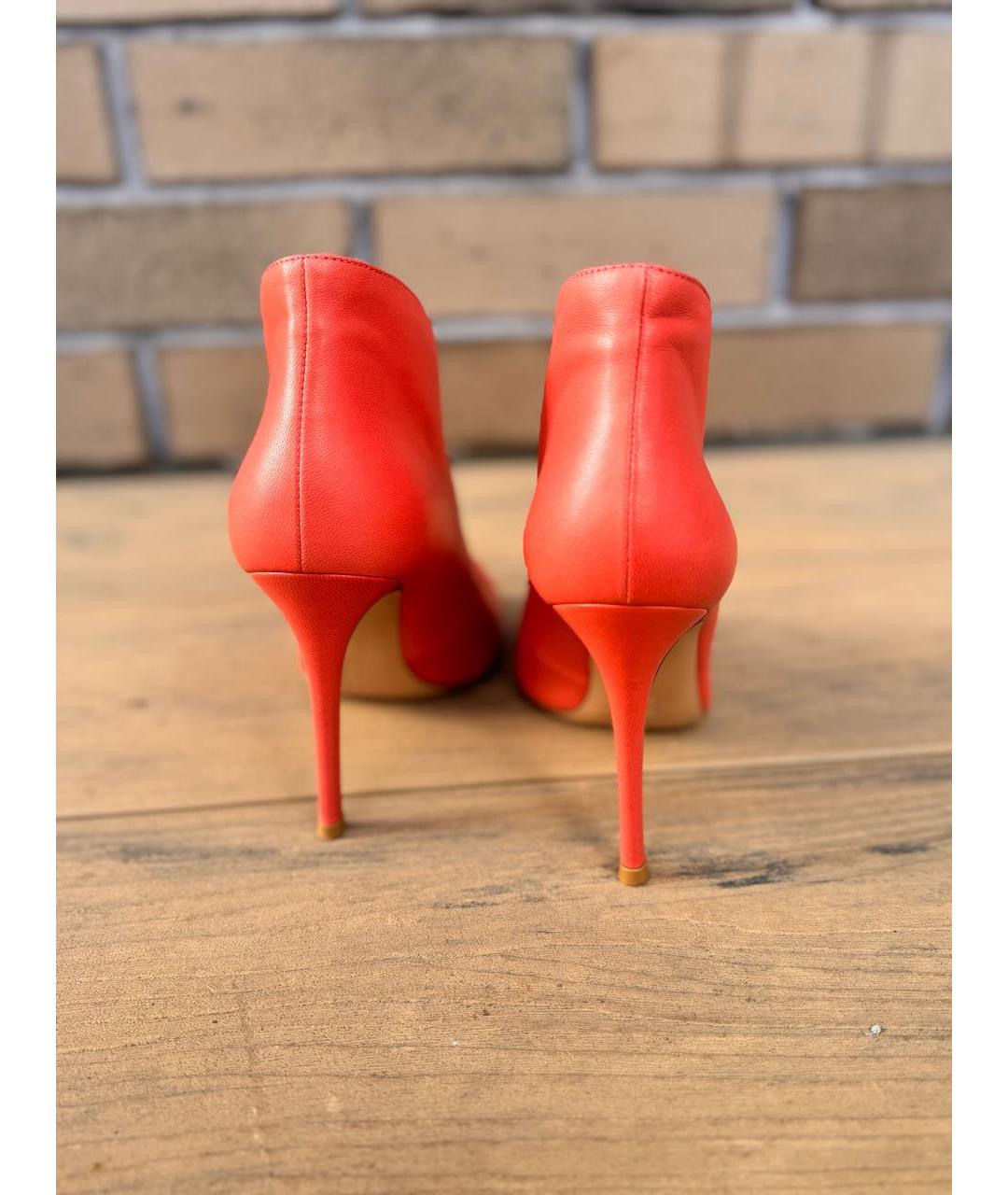 GIANVITO ROSSI Коралловые кожаные ботильоны, фото 4