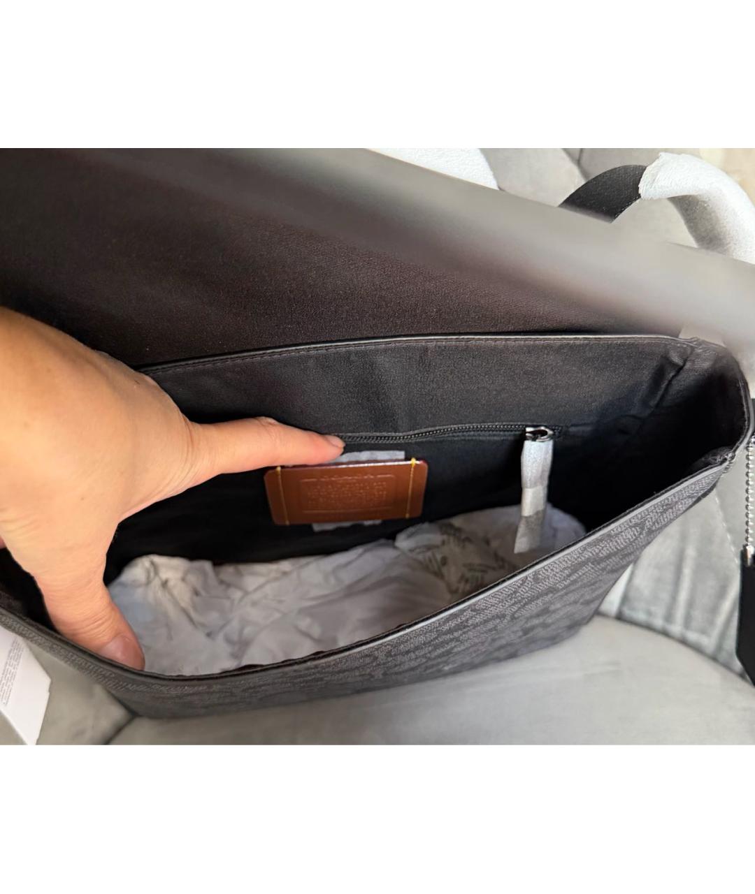 COACH Черная кожаная сумка на плечо, фото 4