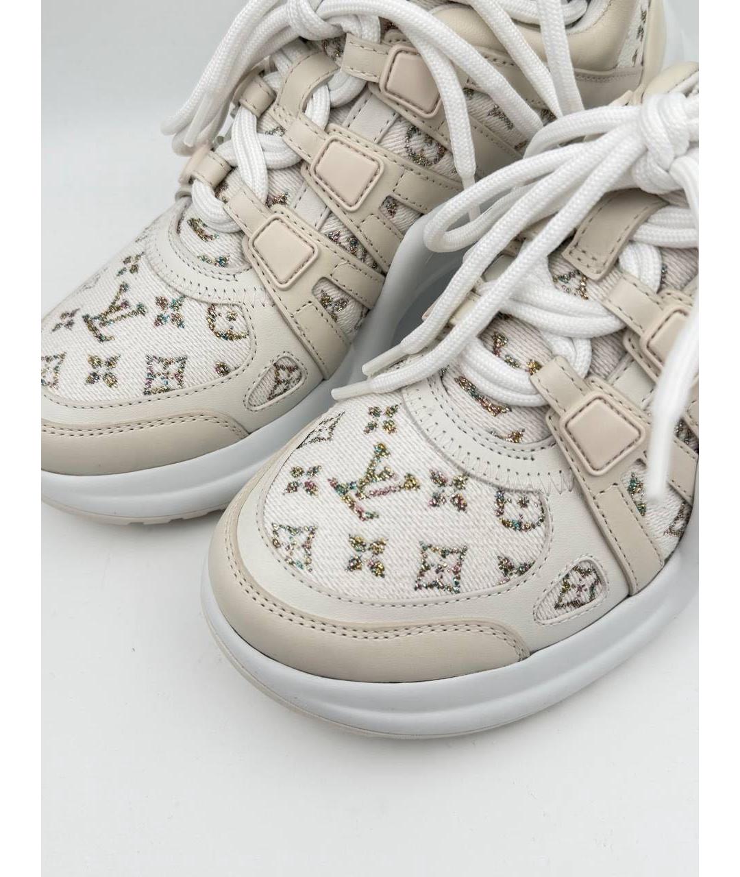 LOUIS VUITTON Бежевые кожаные кроссовки, фото 3