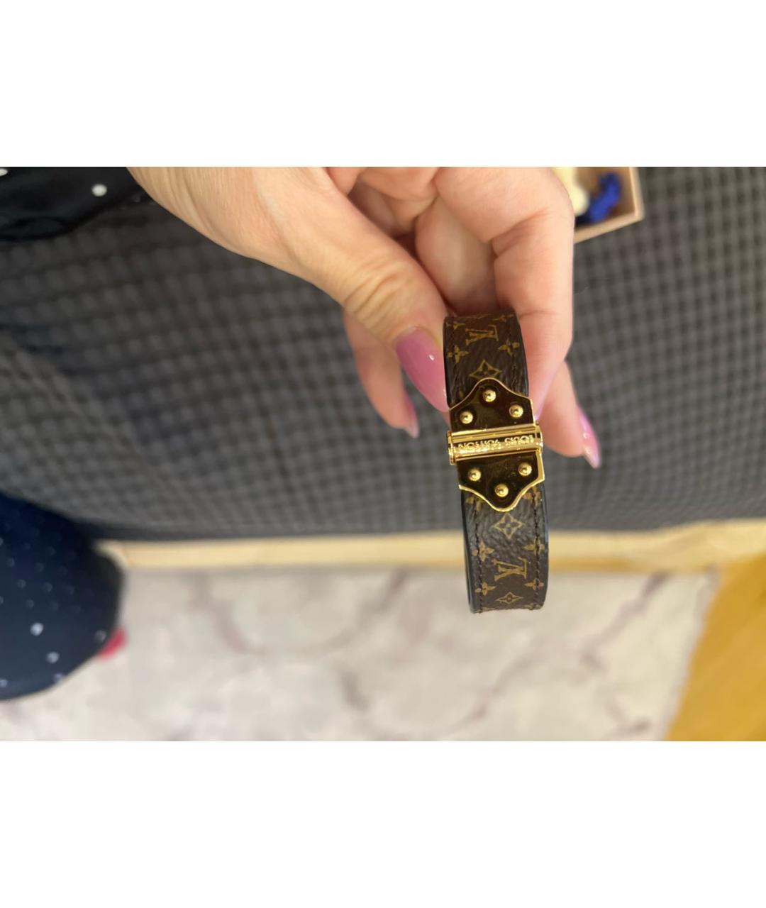 LOUIS VUITTON Коричневый кожаный браслет, фото 4