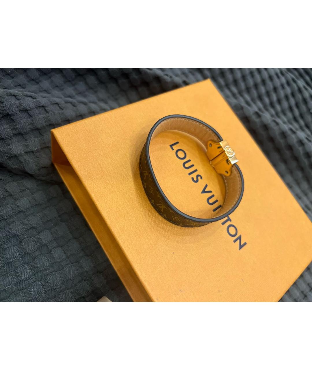 LOUIS VUITTON Коричневый кожаный браслет, фото 3