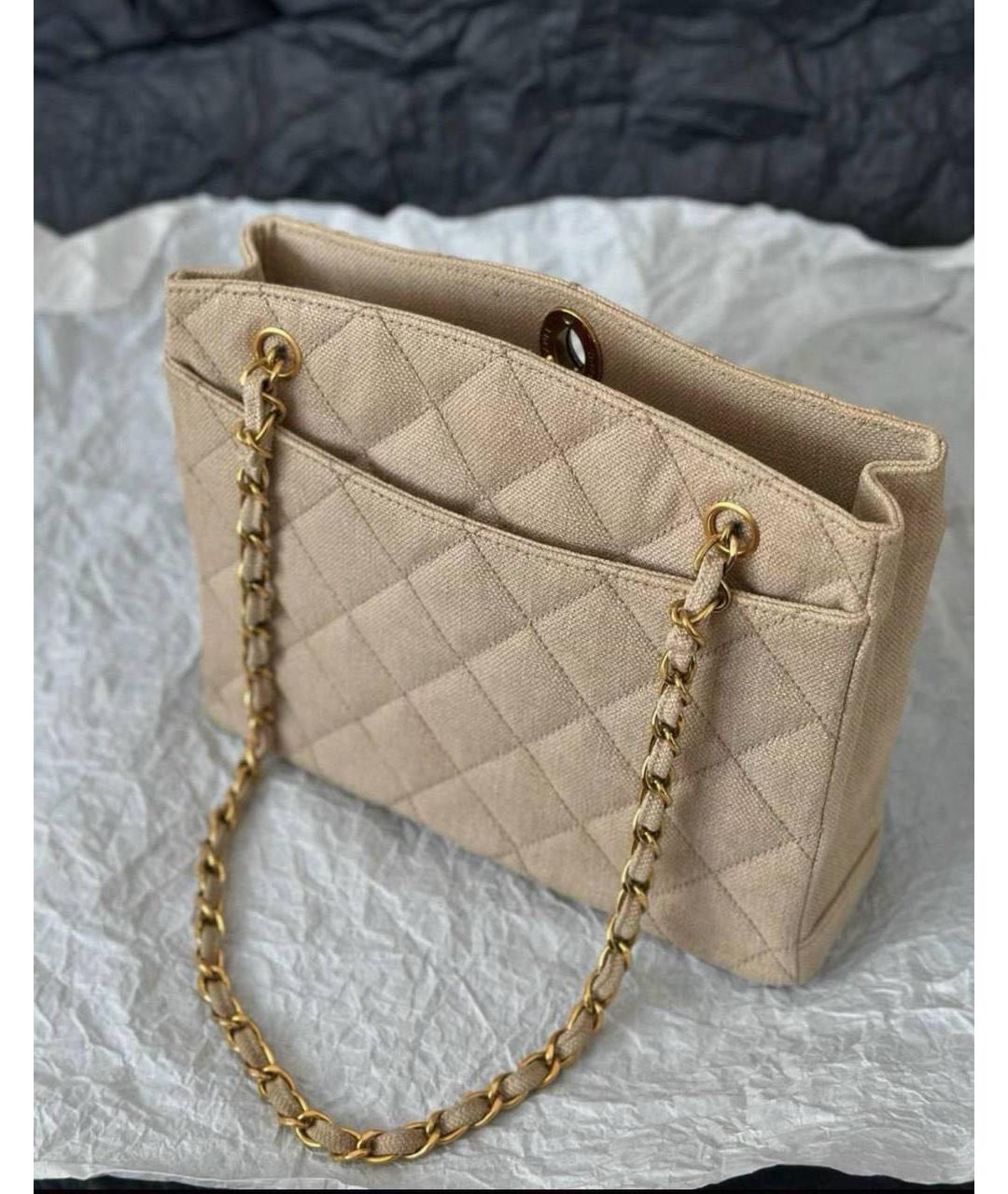 CHANEL Бежевая сумка с короткими ручками, фото 4