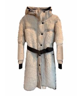 MONCLER Пуховик