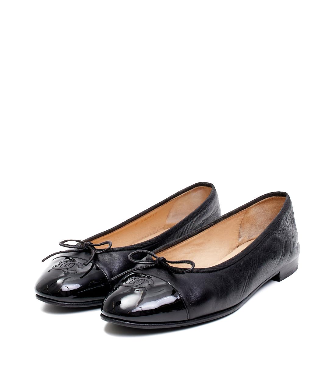 CHANEL Черные кожаные балетки, фото 2