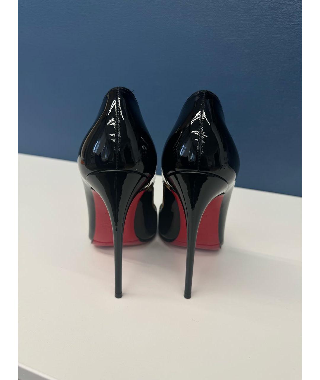 CHRISTIAN LOUBOUTIN Черные туфли из лакированной кожи, фото 4