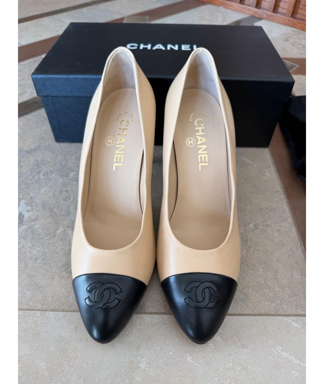 CHANEL Бежевые кожаные туфли, фото 3