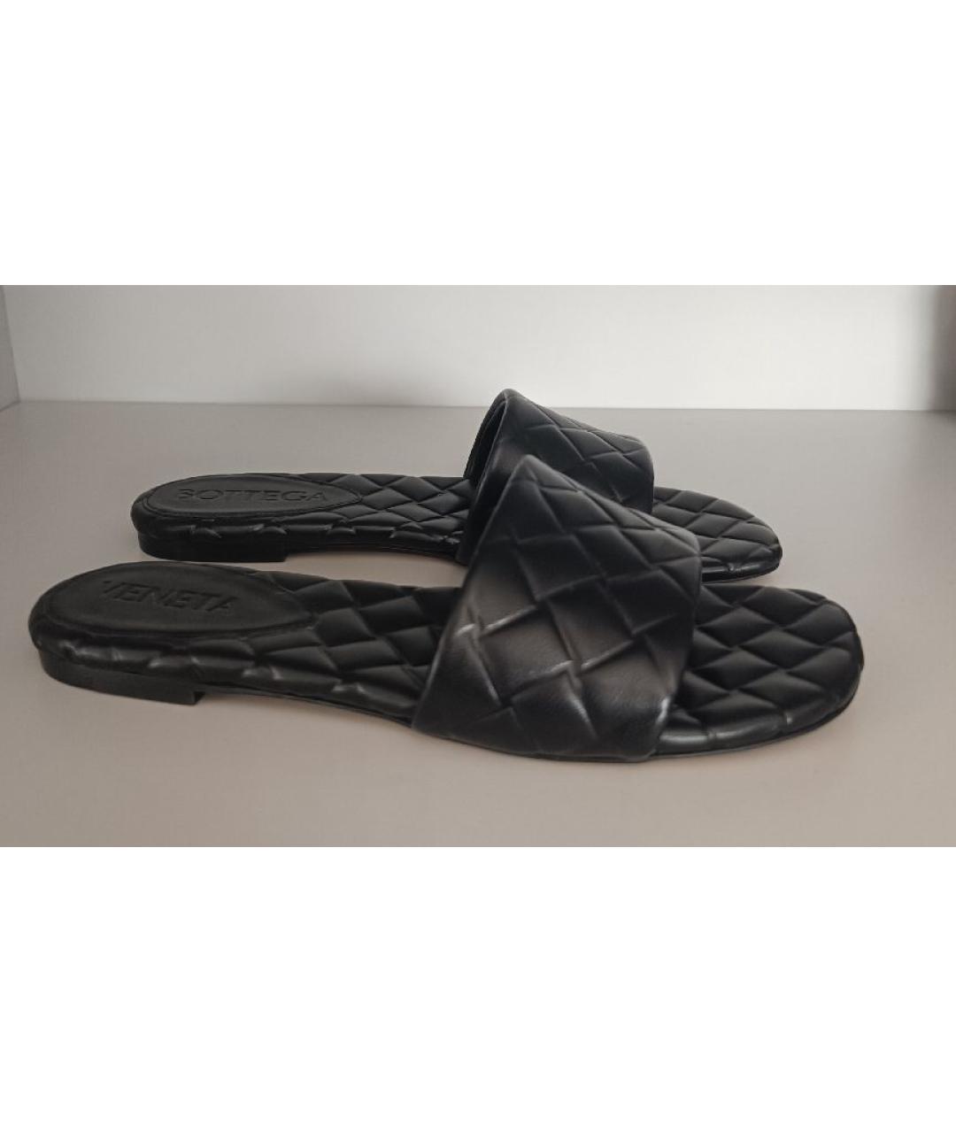 BOTTEGA VENETA Черные кожаные шлепанцы, фото 5