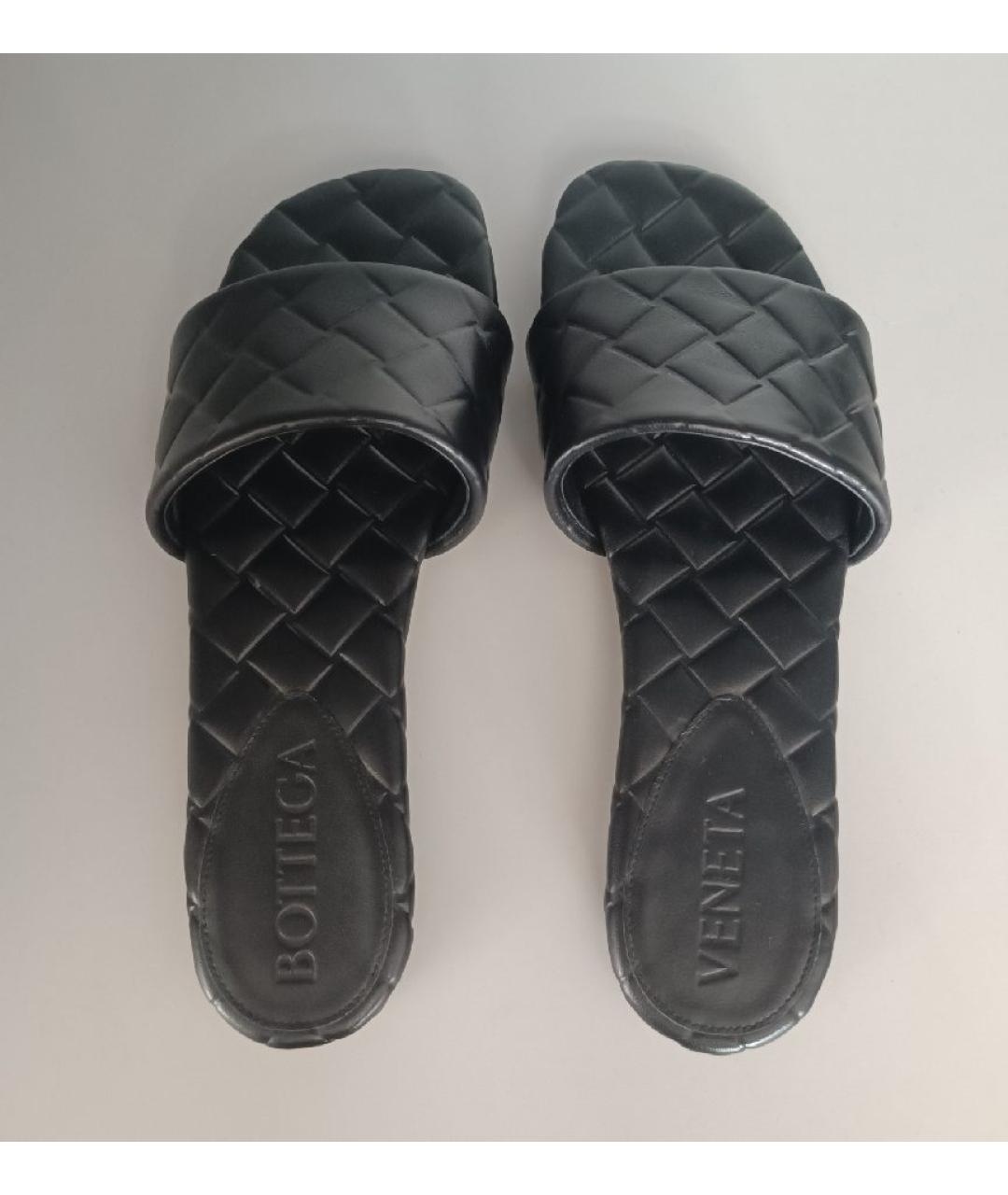 BOTTEGA VENETA Черные кожаные шлепанцы, фото 3