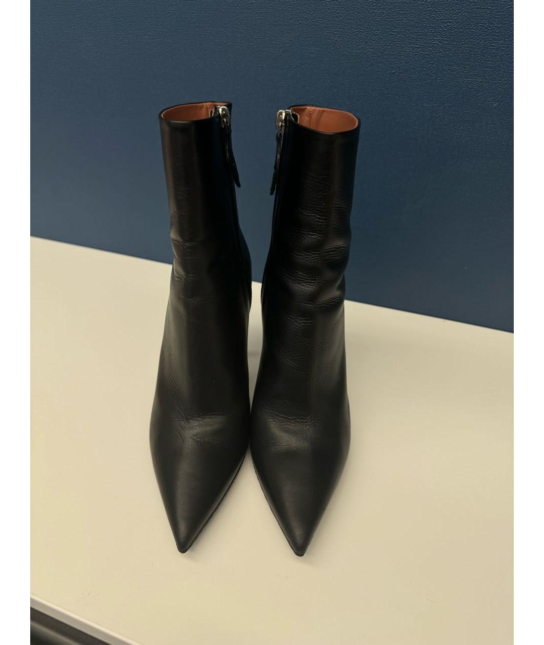 Amina Muaddi Черные кожаные ботильоны, фото 2