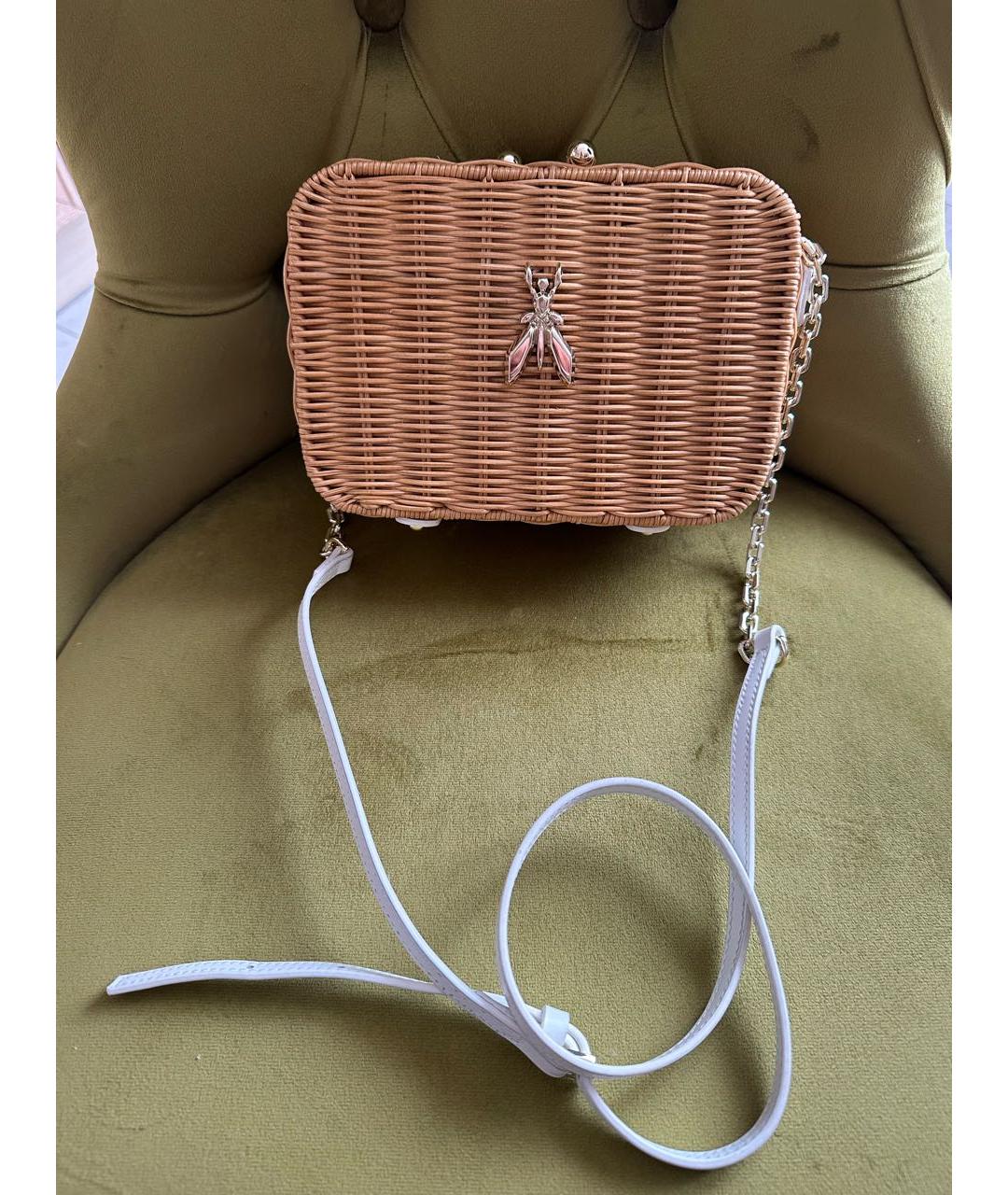 PATRIZIA PEPE Бежевая пелетеная сумка через плечо, фото 2