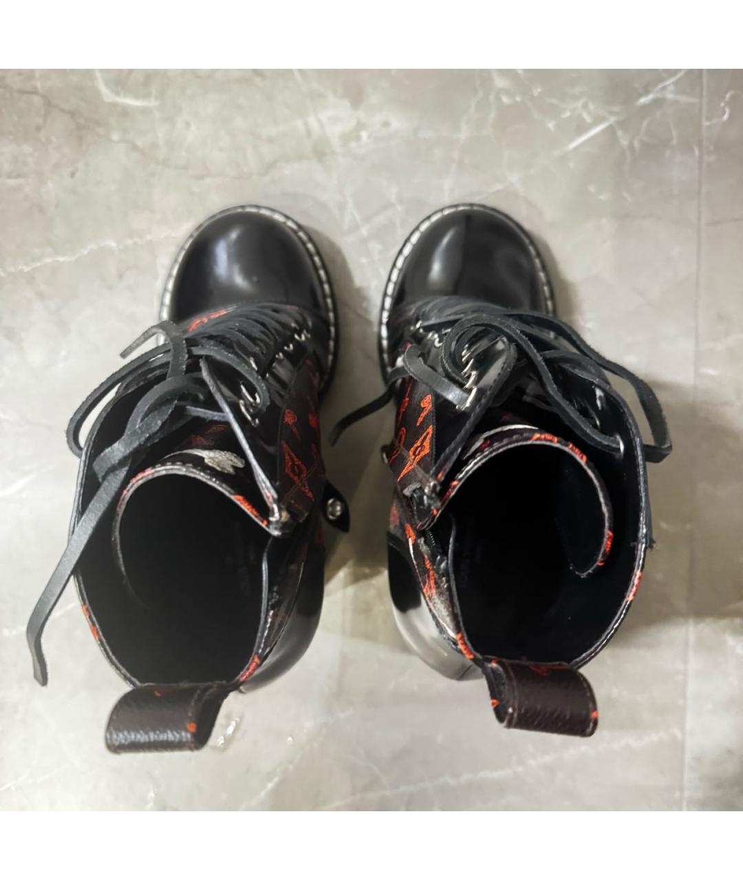 LOUIS VUITTON Черные кожаные ботильоны, фото 2