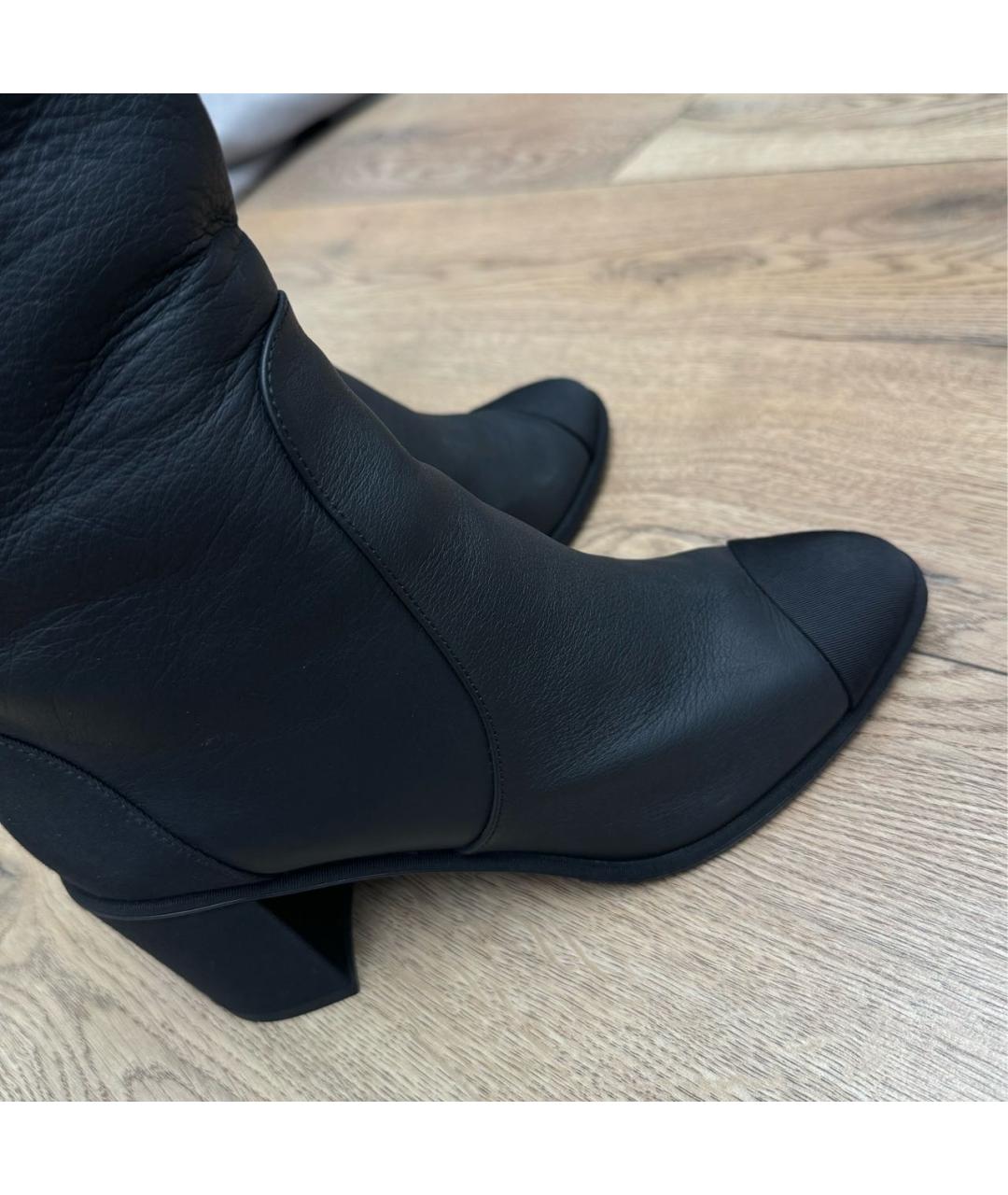 CHANEL Черные кожаные сапоги, фото 3